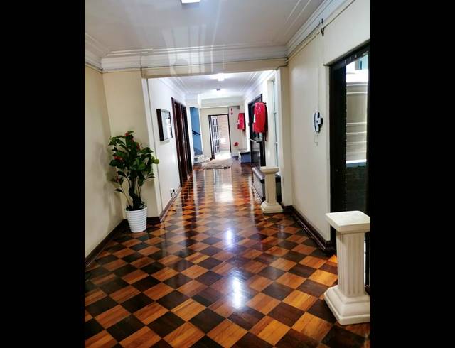 2 BEDROOM APARTMENT FOR SALE IN DURBAN CBD